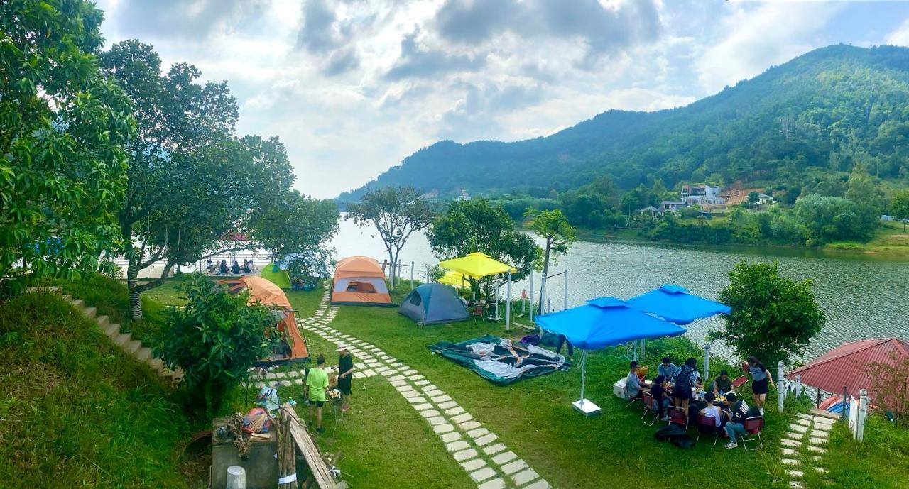 Lodge Nha Tren Cay Hanoi